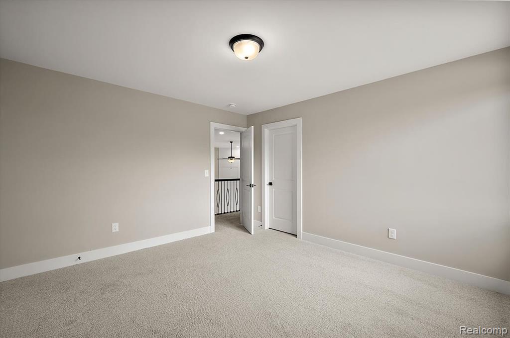 50352 Mistwood Drive, Macomb, MI 48042 — Photo 53