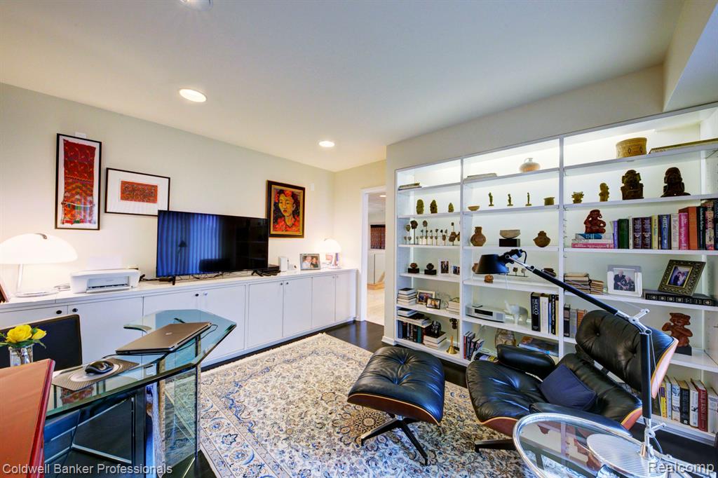 1921 Pine Ridge Lane, Bloomfield Hills, MI 48302 — Photo 21