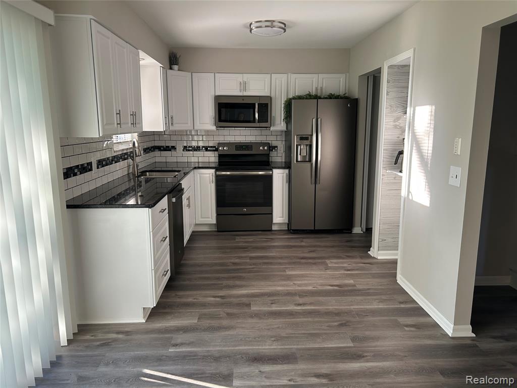 704 Colorado Street, Marysville, MI 48040 — Photo 11