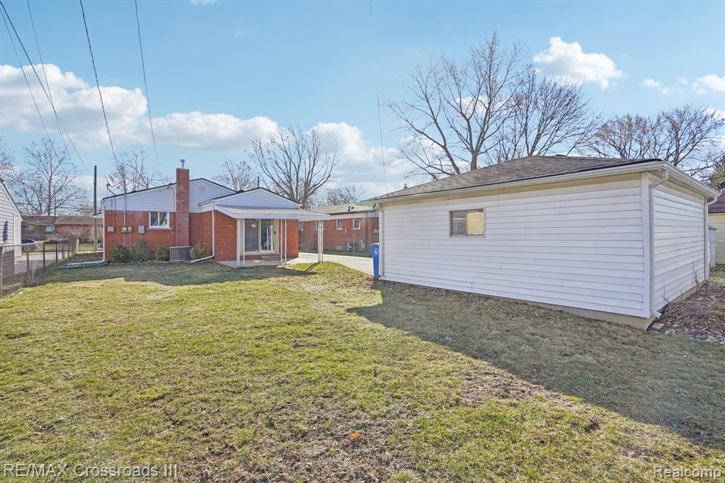 5578 Grindley Park Street, Dearborn Heights, MI 48125 — Photo 26