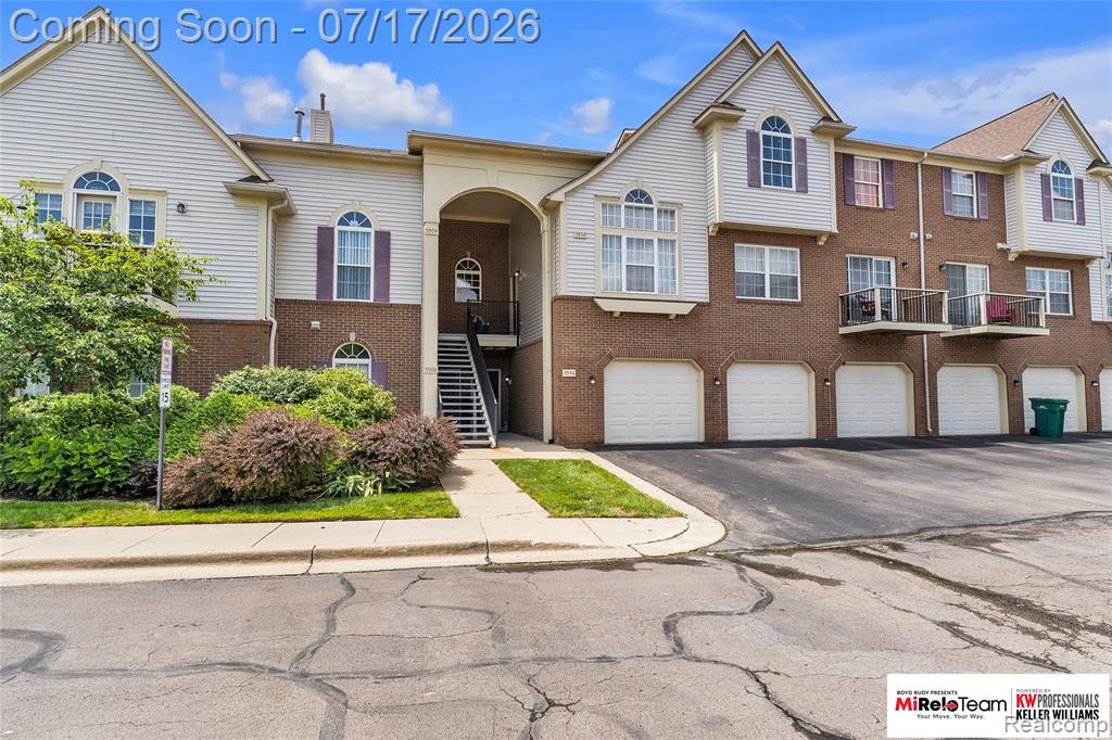 5950 E Island Drive, Ypsilanti, MI 48197 — Photo 2