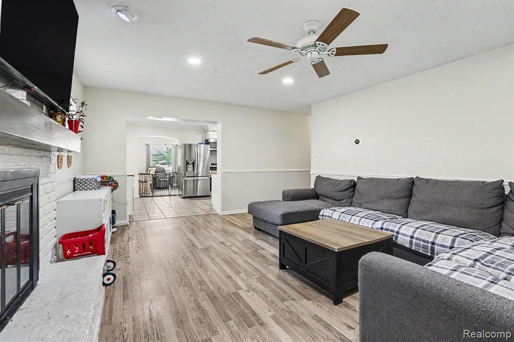 30212 Beechwood Street, Garden City, MI — Photo 5