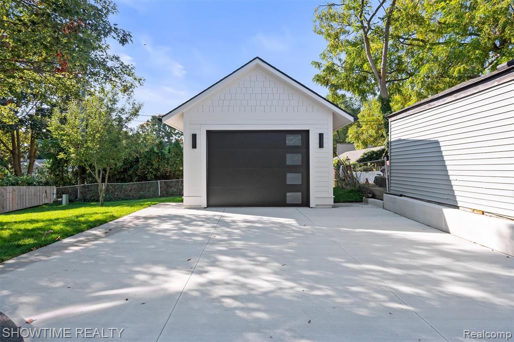 334 Romeo Road, Rochester, MI 48307 — Photo 38
