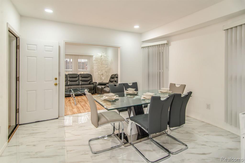 625 HORTON Street, Detroit, MI 48202 — Photo 7