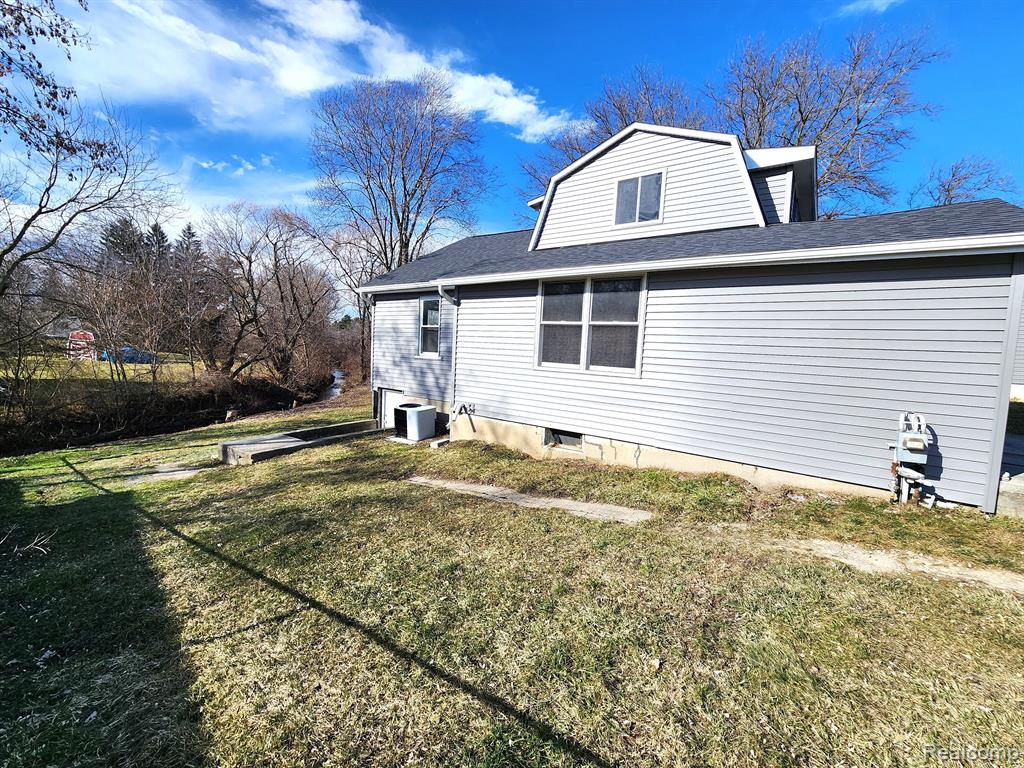 5082 CENTER Road, Grand Blanc, MI 48439 — Photo 7