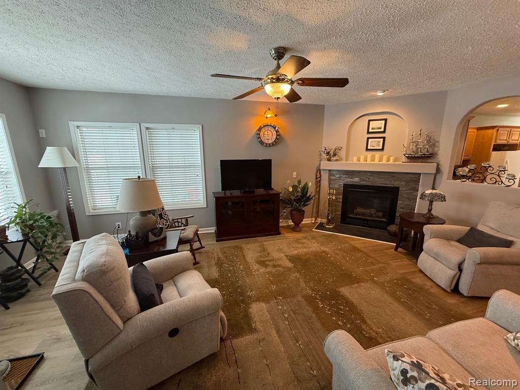 16106 Landcaster Way, Holly, MI 48442 — Photo 3