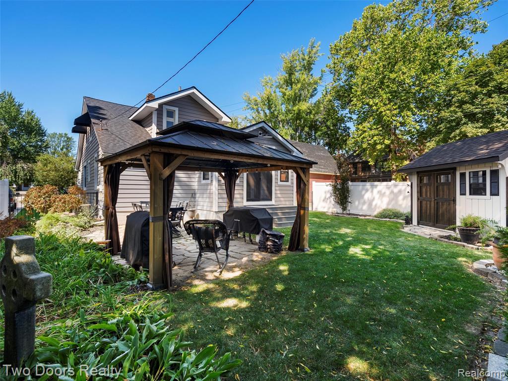 426 N Castell Avenue, Rochester, MI 48307 — Photo 55