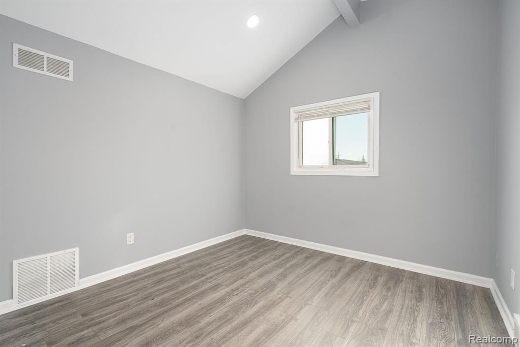 18327 E 13 MILE Road, Fraser, MI 48026 — Photo 41