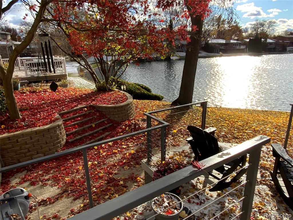 6749 Little Creek Drive, Troy, MI 48085 — Photo 3