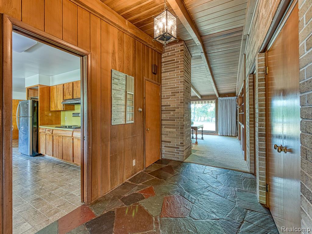 915 RED MILL Drive, Tecumseh, MI 49286 — Photo 9