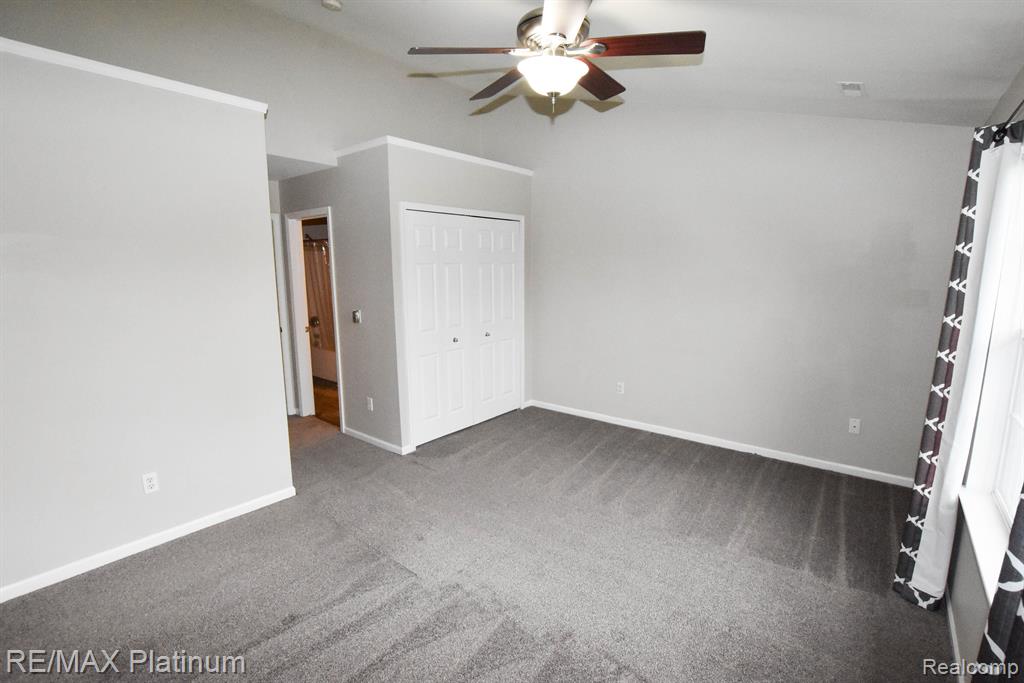 2180 KNOTTY PINE Trail, Howell, MI 48855 — Photo 20