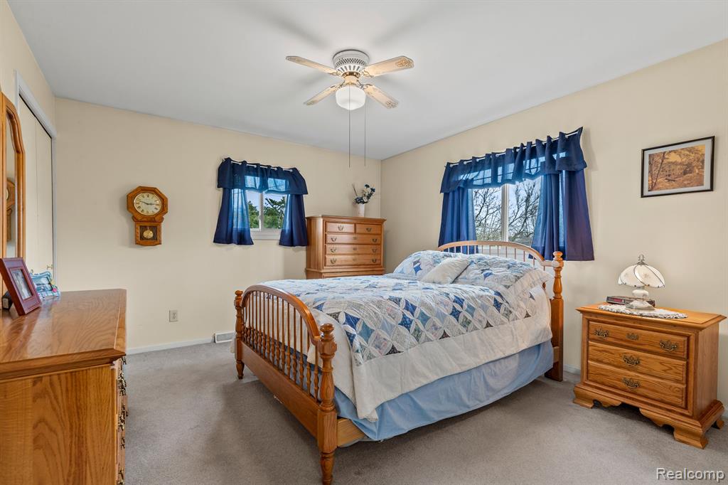 60820 LILLIAN Street, South Lyon, MI 48178 — Photo 18