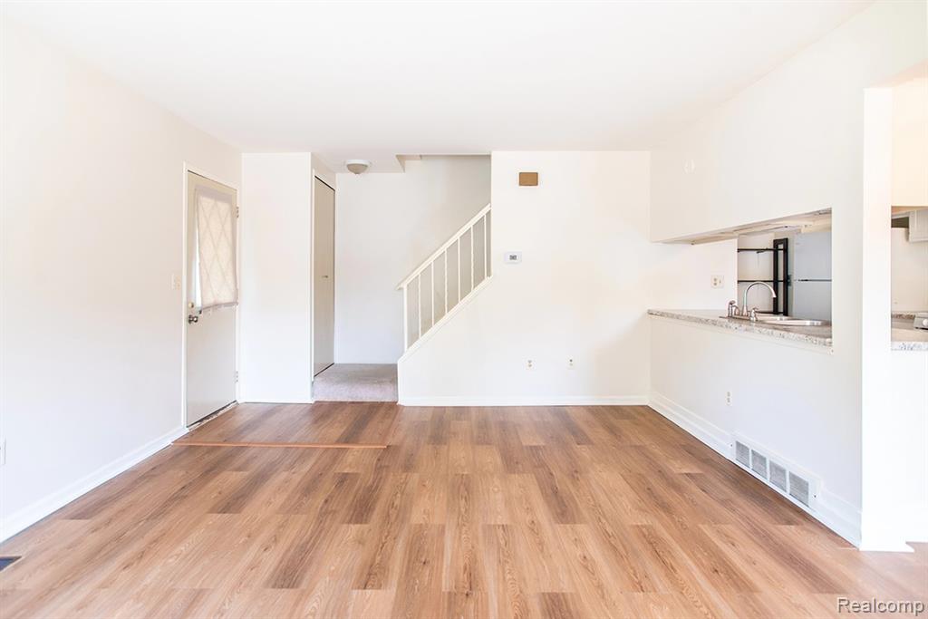 41783 Onaway Drive, Novi, MI 48167 — Photo 5