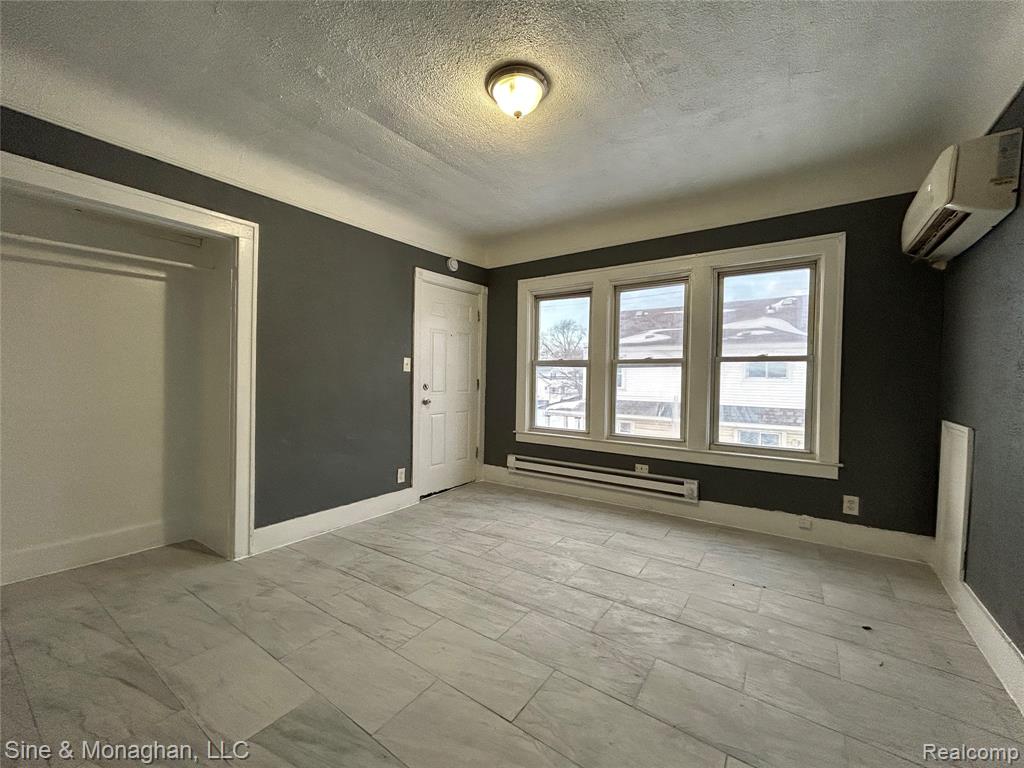 12890 Sussex Street, Detroit, MI 48227 — Photo 12