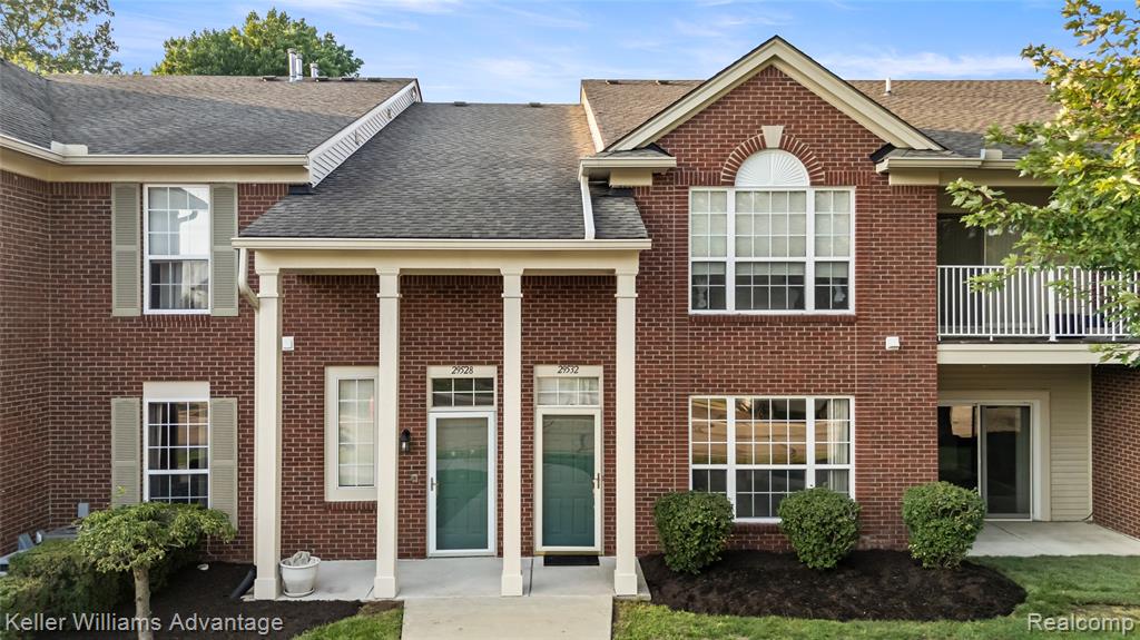 29532 Nottingham Court, Livonia, MI 48152 — Photo 2