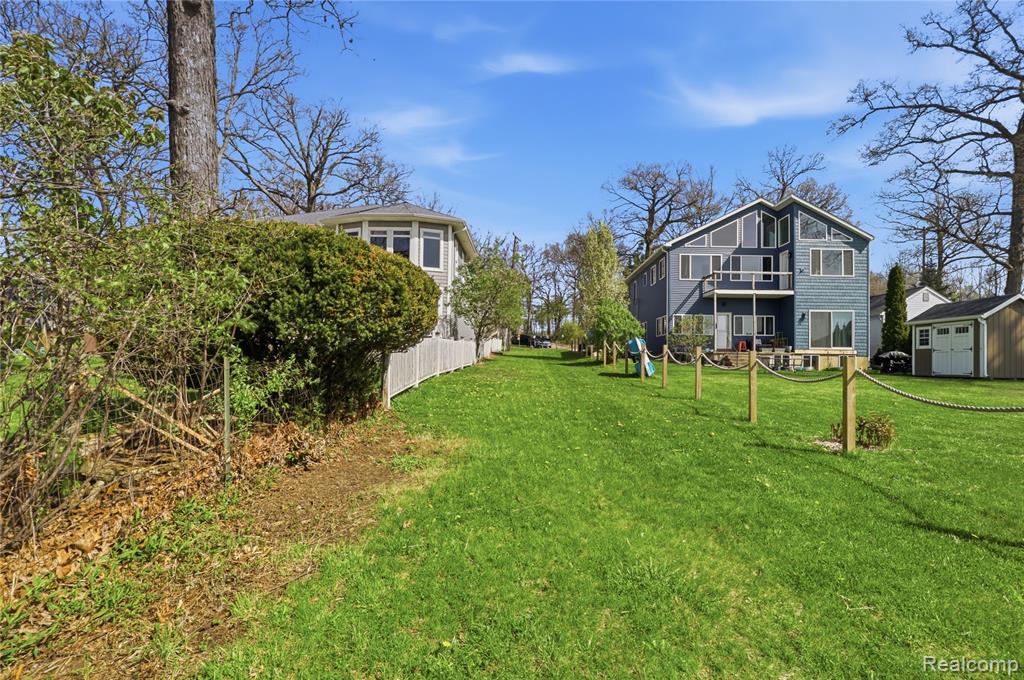 4168 Minnetonka Drive, Linden, MI 48451 — Photo 38