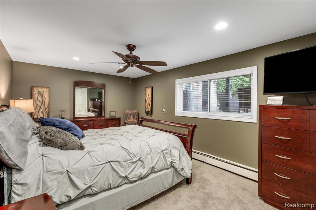 8950 Riverview, Pinckney, MI 48169 — Photo 39