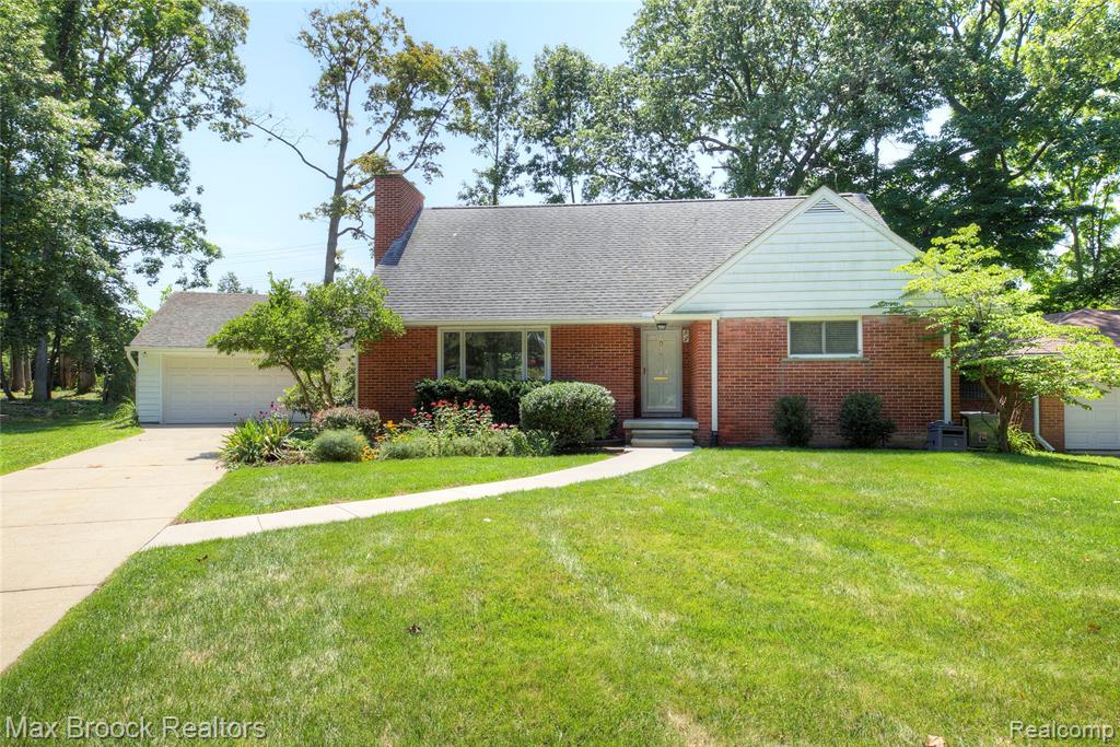 1827 Coronada Street, Ann Arbor, MI 48103 — Photo 3