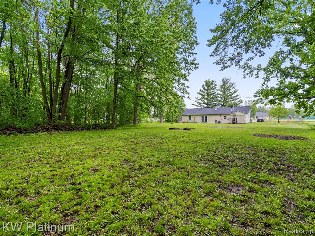 5220 County Line Road, Lenox, MI 48048 — Photo 8