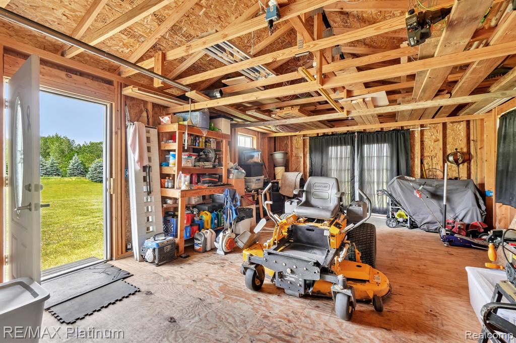 11704 Glen Mary, Byron, MI 48418 — Photo 49