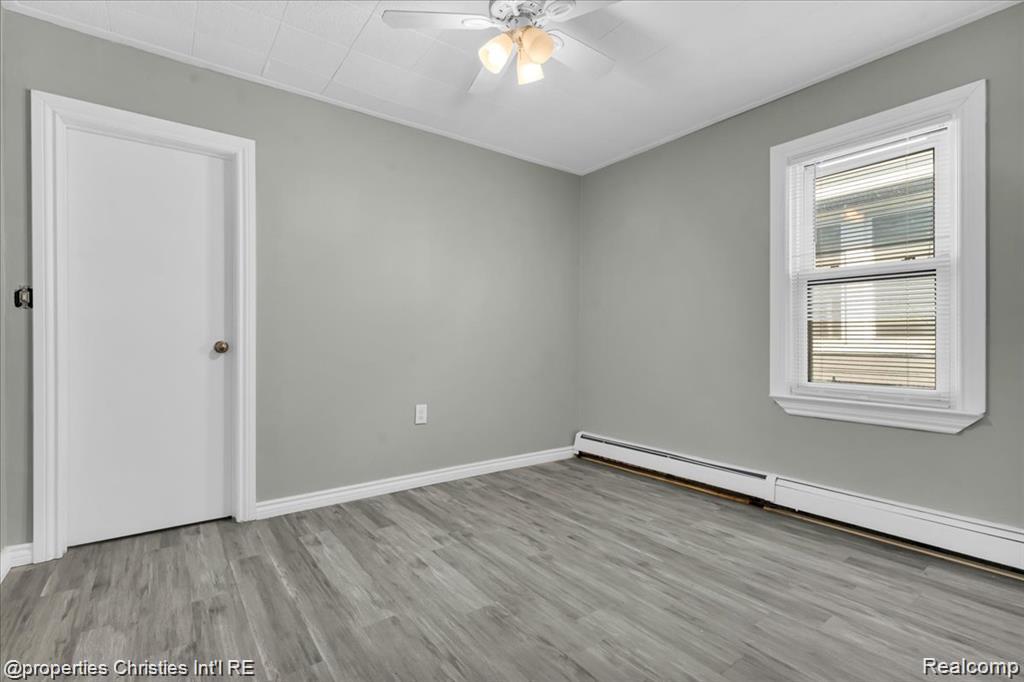 7952 Robert Street, Taylor, MI 48180 — Photo 15