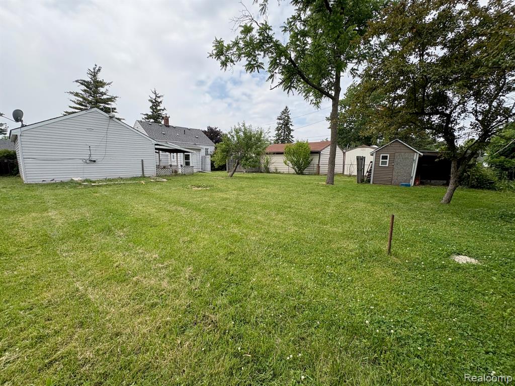 25680 Send Street, Roseville, MI 48066 — Photo 18