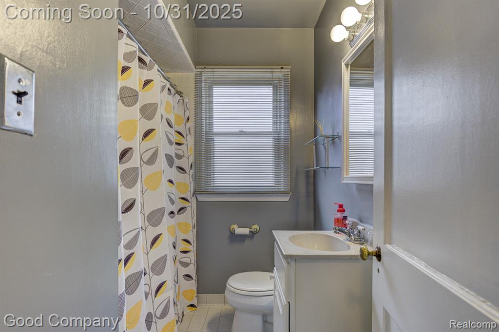 719 N Blair Avenue, Royal Oak, MI 48067 — Photo 19