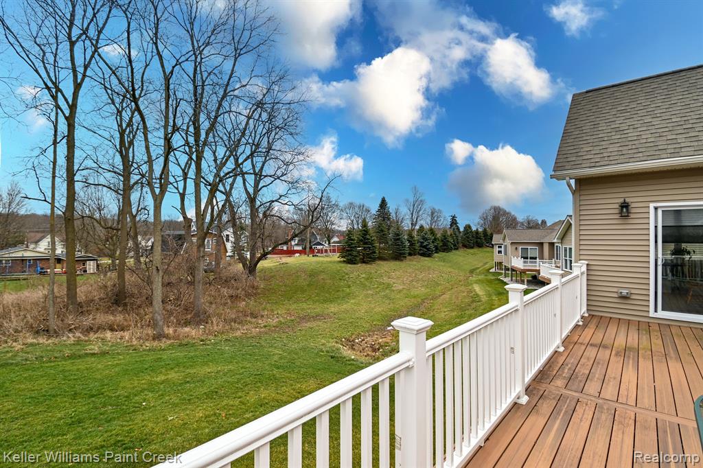 38 FOX HOLLOW Drive, Metamora, MI 48455 — Photo 47