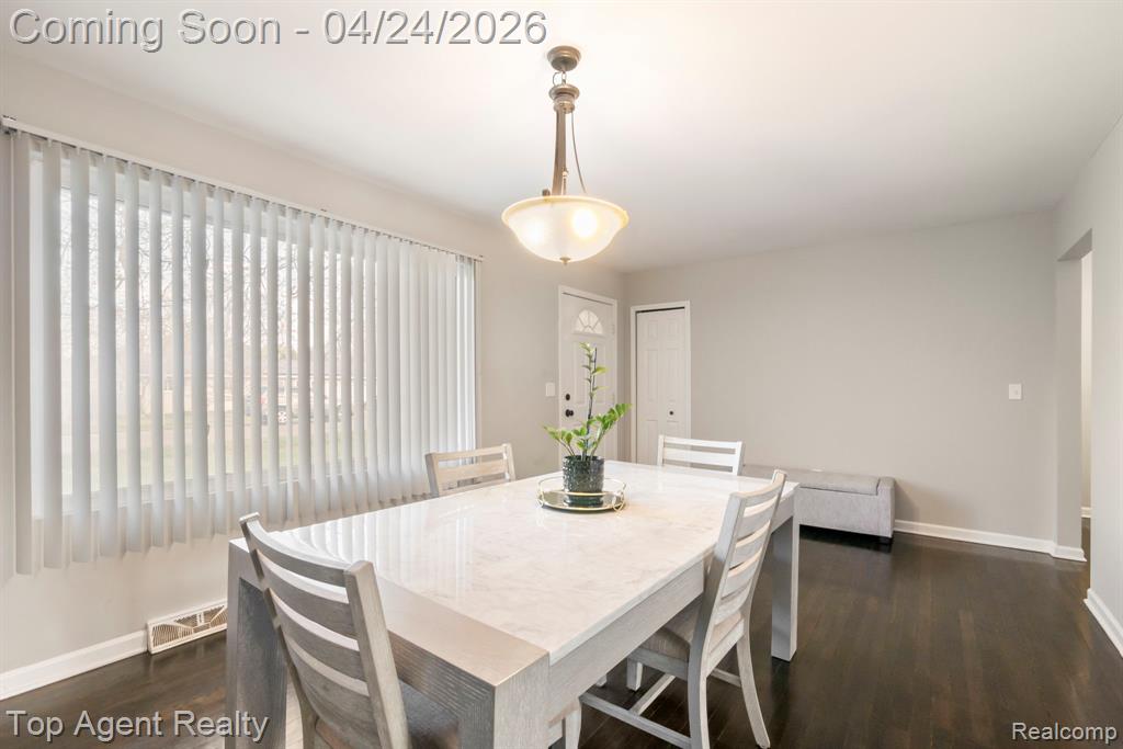 46059 Huling Street, Shelby Twp, MI 48317 — Photo 8