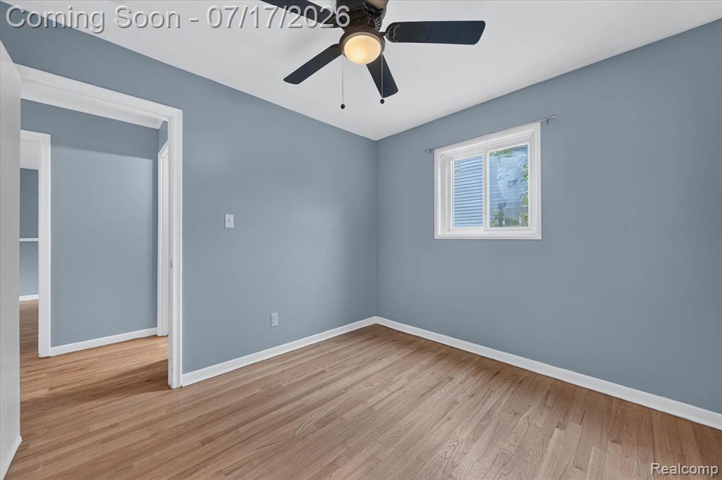 903 Bernie Lane, Madison Heights, MI 48071 — Photo 21