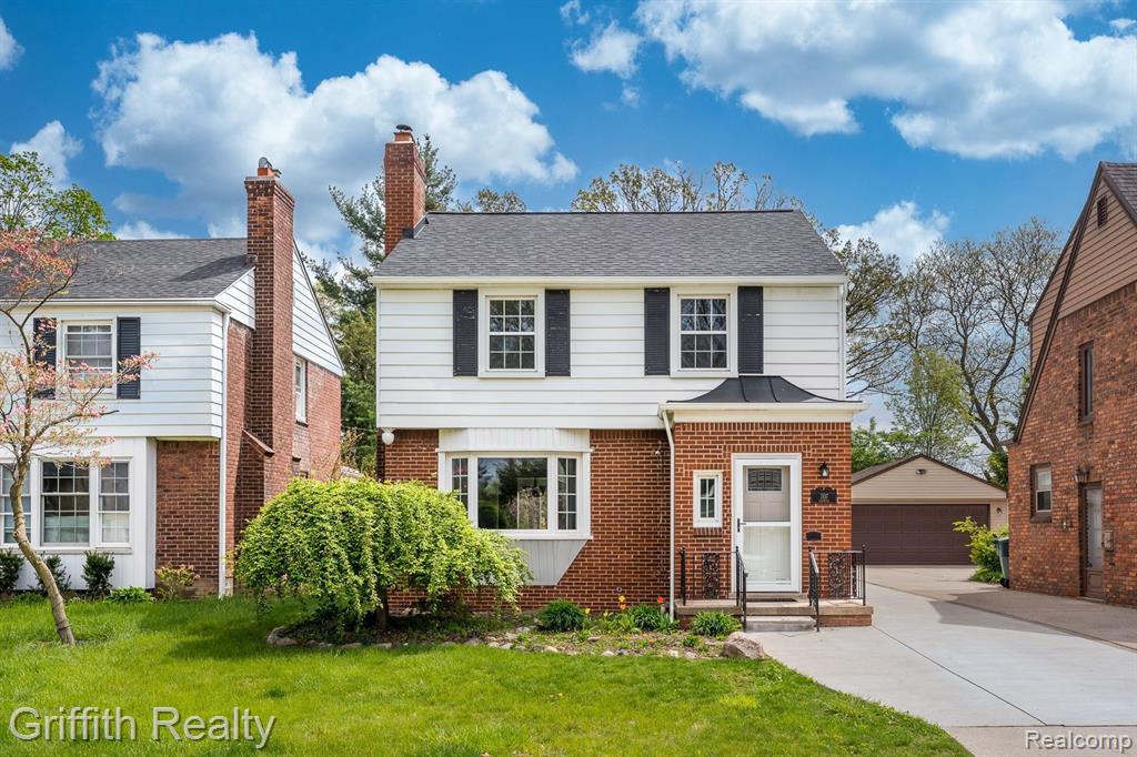 707 ELMWOOD Street, Dearborn, MI 48124 — Photo 2