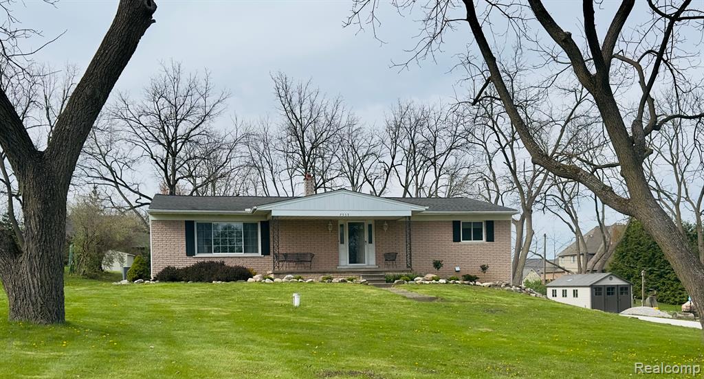 7555 ROBERTA Lane, Washington, MI — front exterior