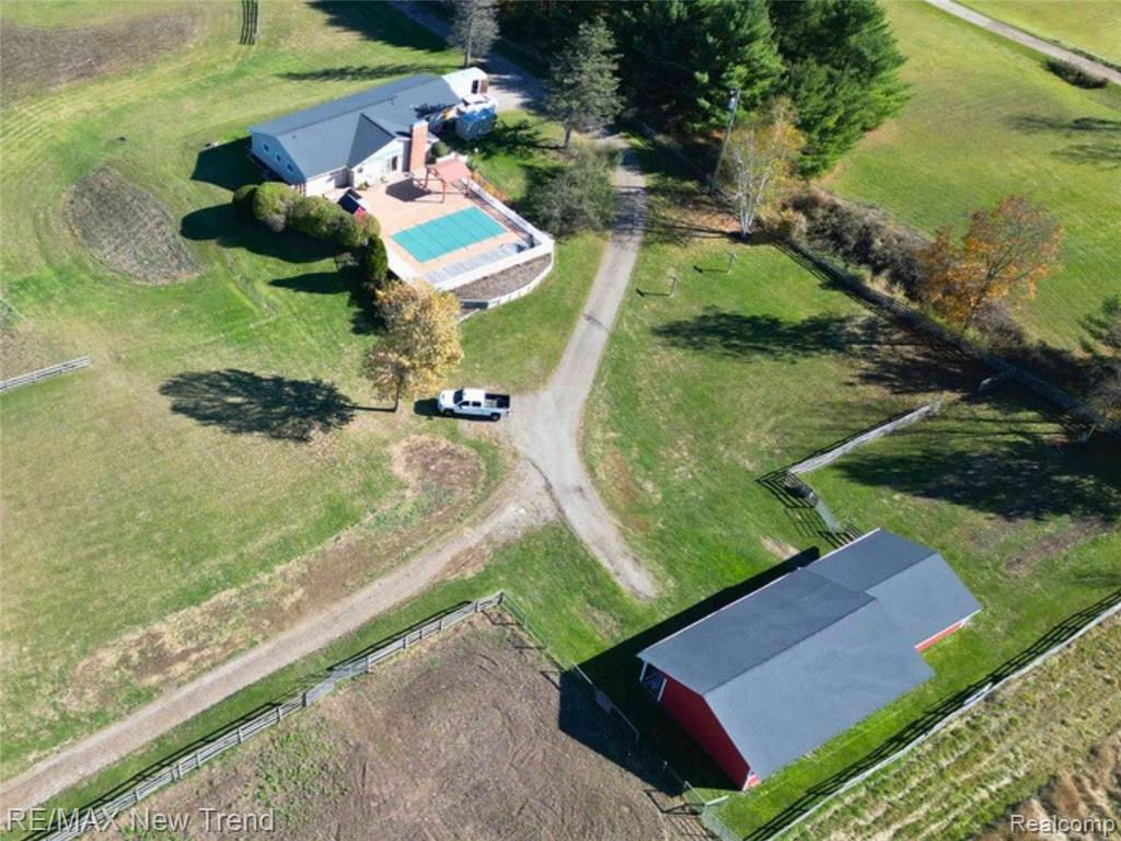 1656 S Lapeer Road, Lapeer, MI 48446 — Photo 14