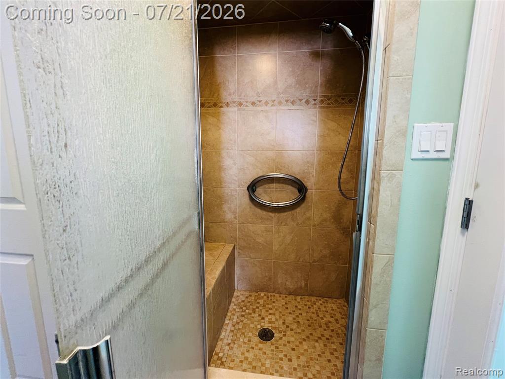 747 JAMAICA Drive, Troy, MI 48083 — Photo 27