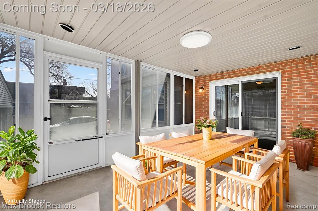 4414 Robinwood Avenue, Royal Oak, MI 48073 — Photo 35