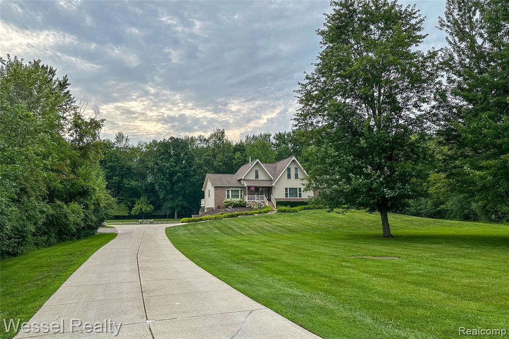 61615 CETNOR Court, Washington, MI — Photo 2