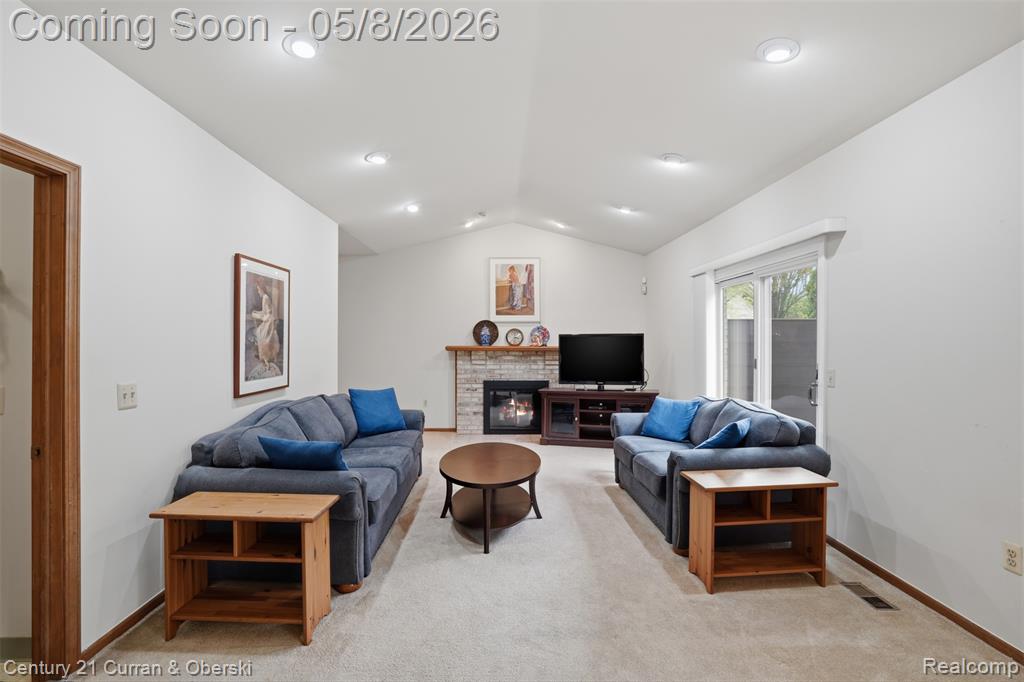 44775 Dunbarton Court, Novi, MI — Photo 14