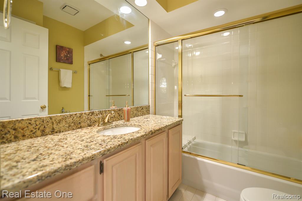 4490 GOLF VIEW Drive, Brighton, MI 48116 — Photo 41