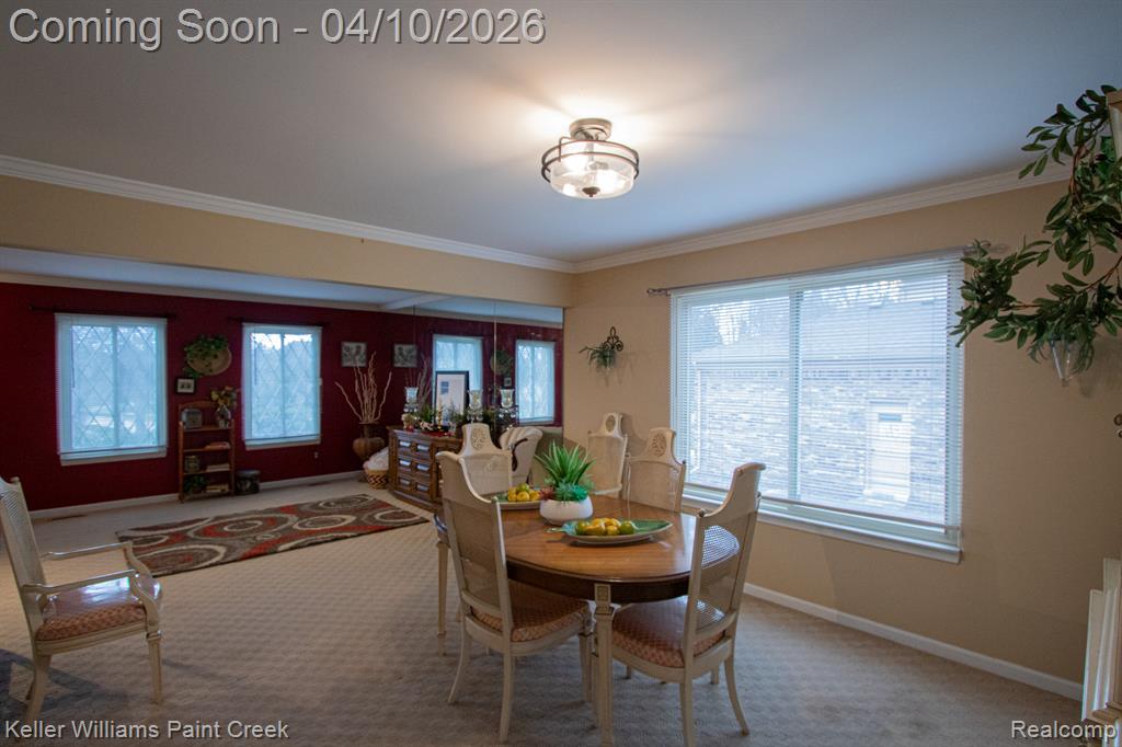 2800 Homewood Drive, Troy, MI 48098 — Photo 9