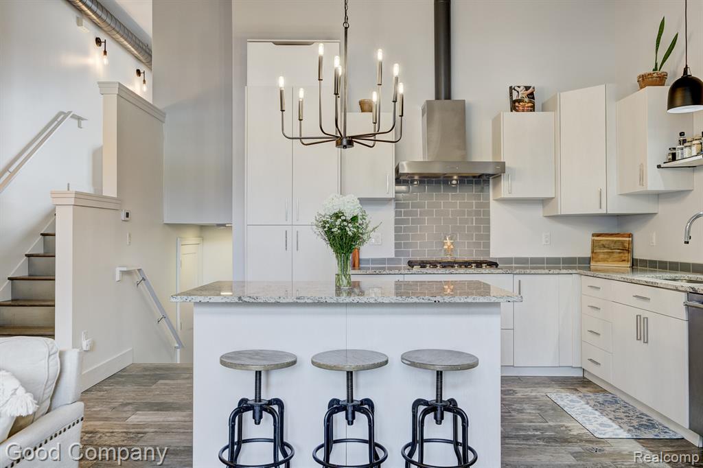 640 W 11 Mile Road, Royal Oak, MI 48067 — Photo 13