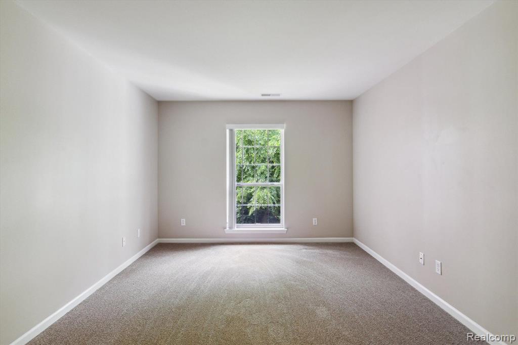 16871 DOVER Drive, Northville, MI 48168 — Photo 14