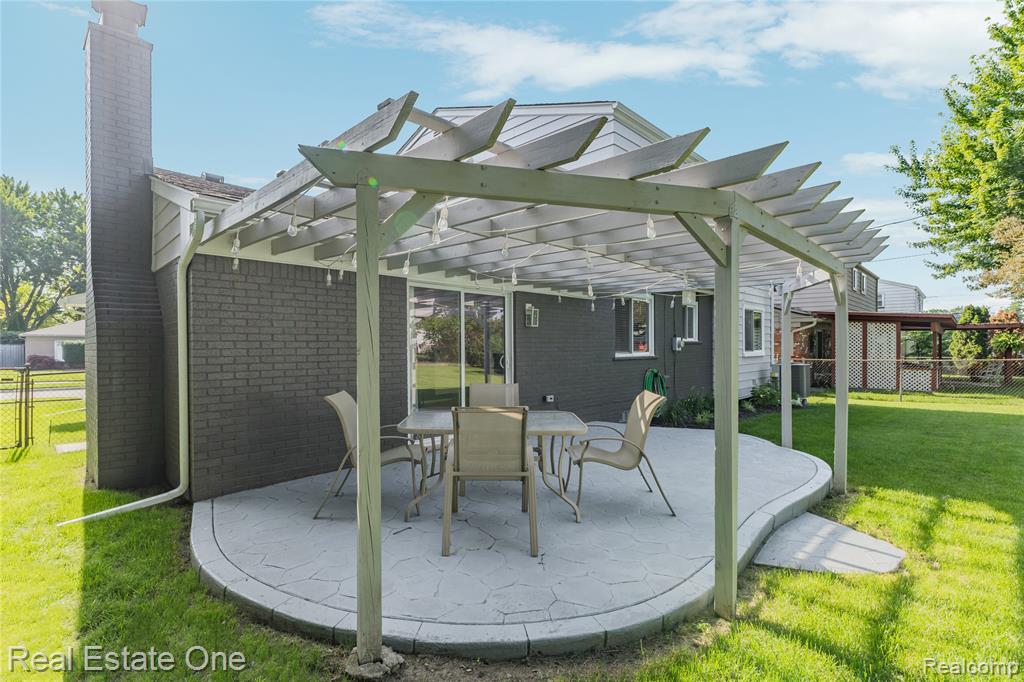 5011 Thorncroft Avenue, Royal Oak, MI 48073 — Photo 62