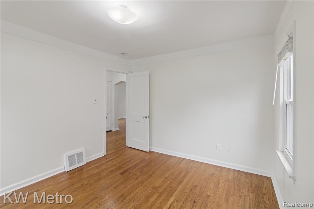 4116 Gardner Avenue, Berkley, MI 48072 — Photo 22