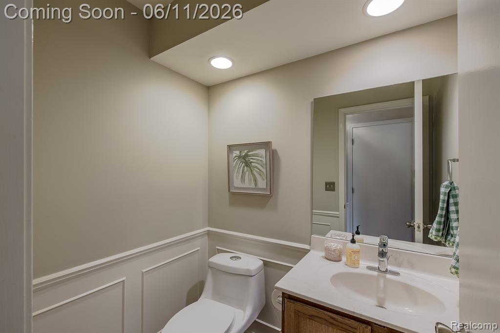 6563 Sun Valley Drive, Clarkston, MI 48348 — Photo 38