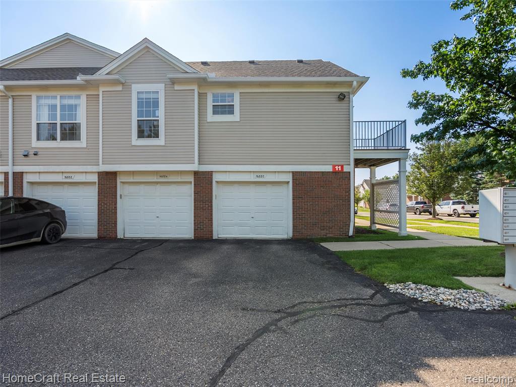 16880 DOVER Drive, 120, Northville, MI 48168 — Photo 22