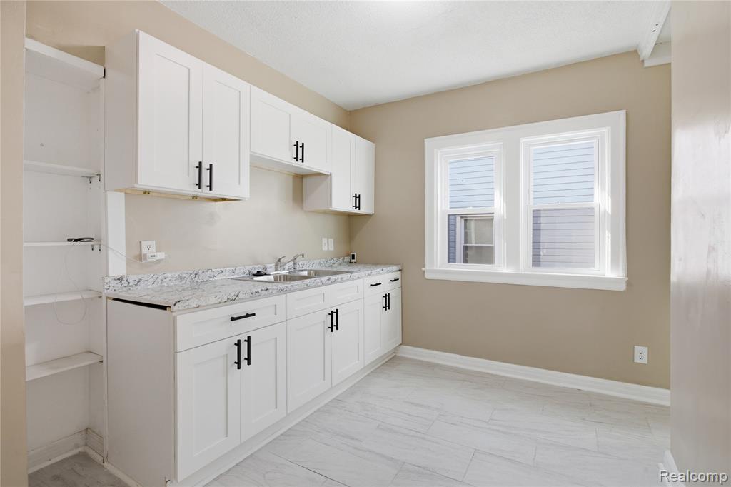 18418 Joann Street, Detroit, MI 48205 — Photo 9
