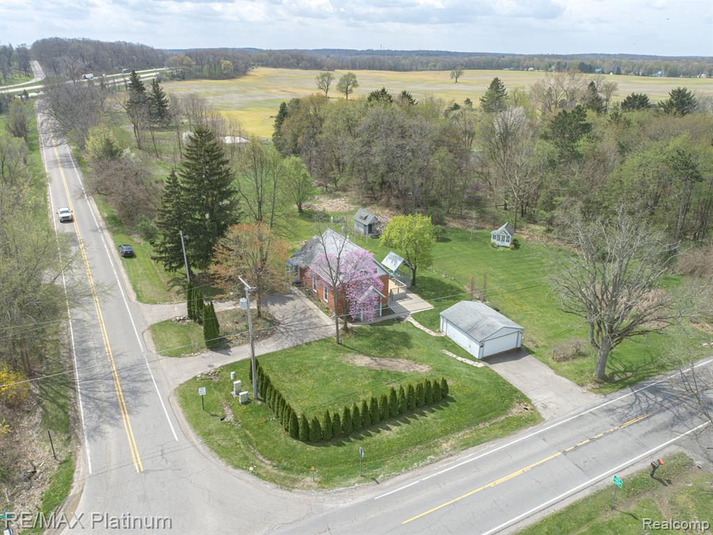 4015 BENNETT LAKE Road, Fenton, MI 48430 — Photo 50