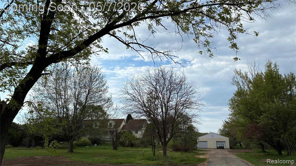5081 Vines Road, Howell, MI 48843 — Photo 9