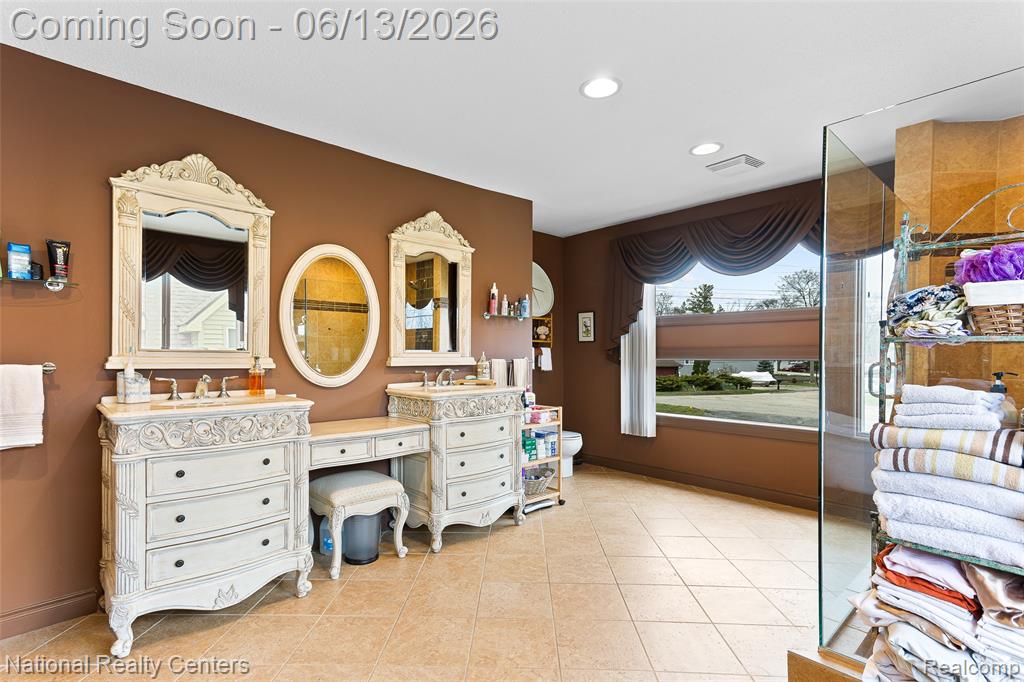1100 Clearwater Boulevard, White Lake, MI — Photo 35