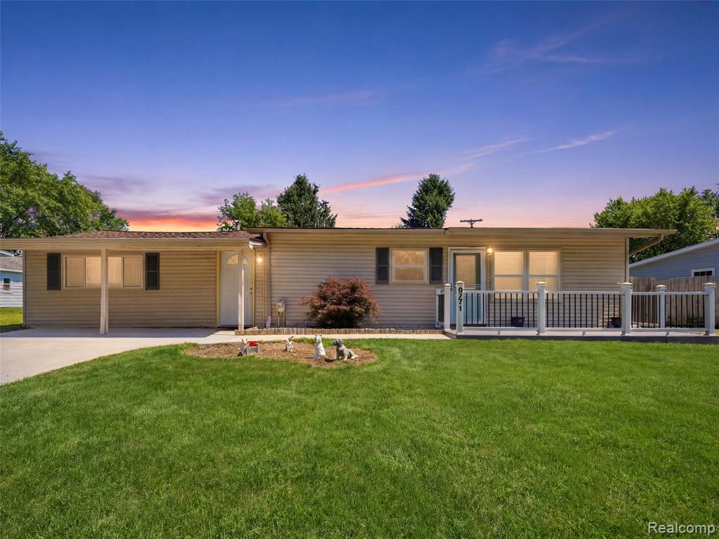 6271 Stephen, Brighton, MI 48116
